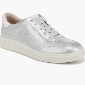 Life Stride Happy Hour Slip-on Sneaker Silver 8